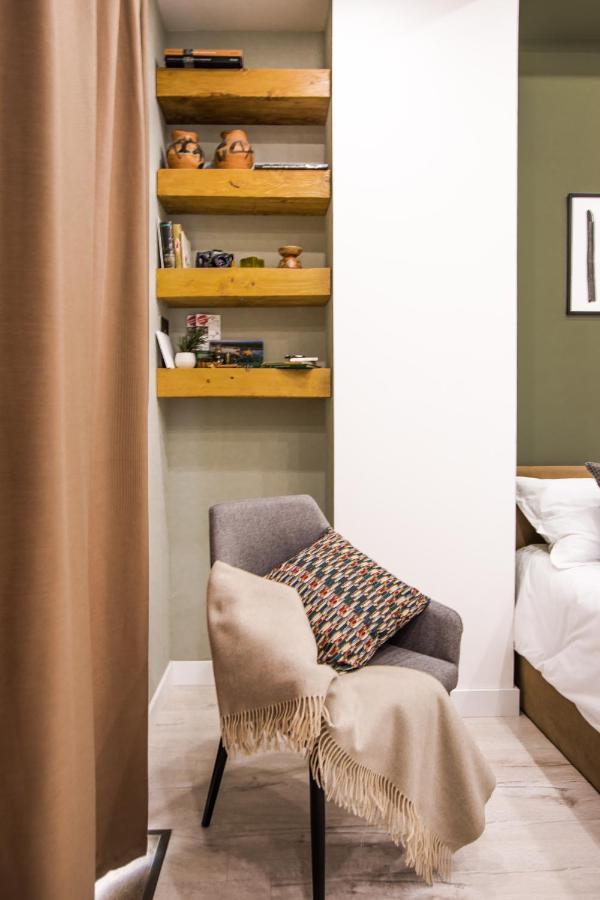 Hotelise I Bells-Of-Ireland Apartment Jerevan Buitenkant foto