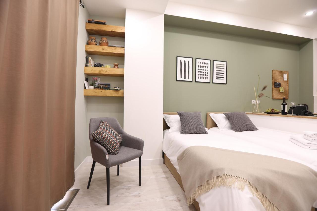 Hotelise I Bells-Of-Ireland Apartment Jerevan Buitenkant foto
