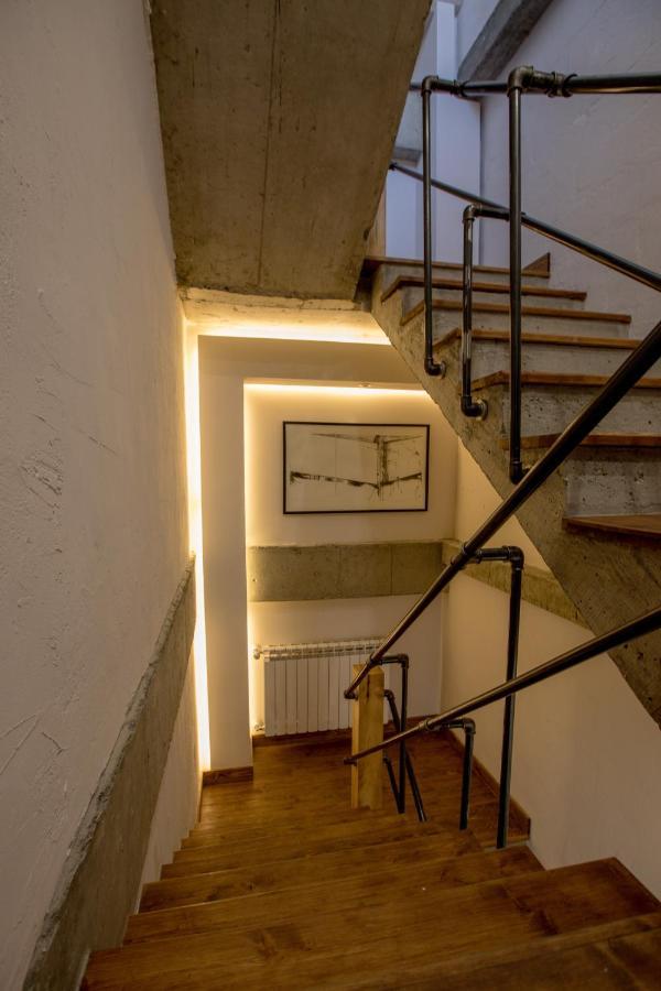 Hotelise I Bells-Of-Ireland Apartment Jerevan Buitenkant foto